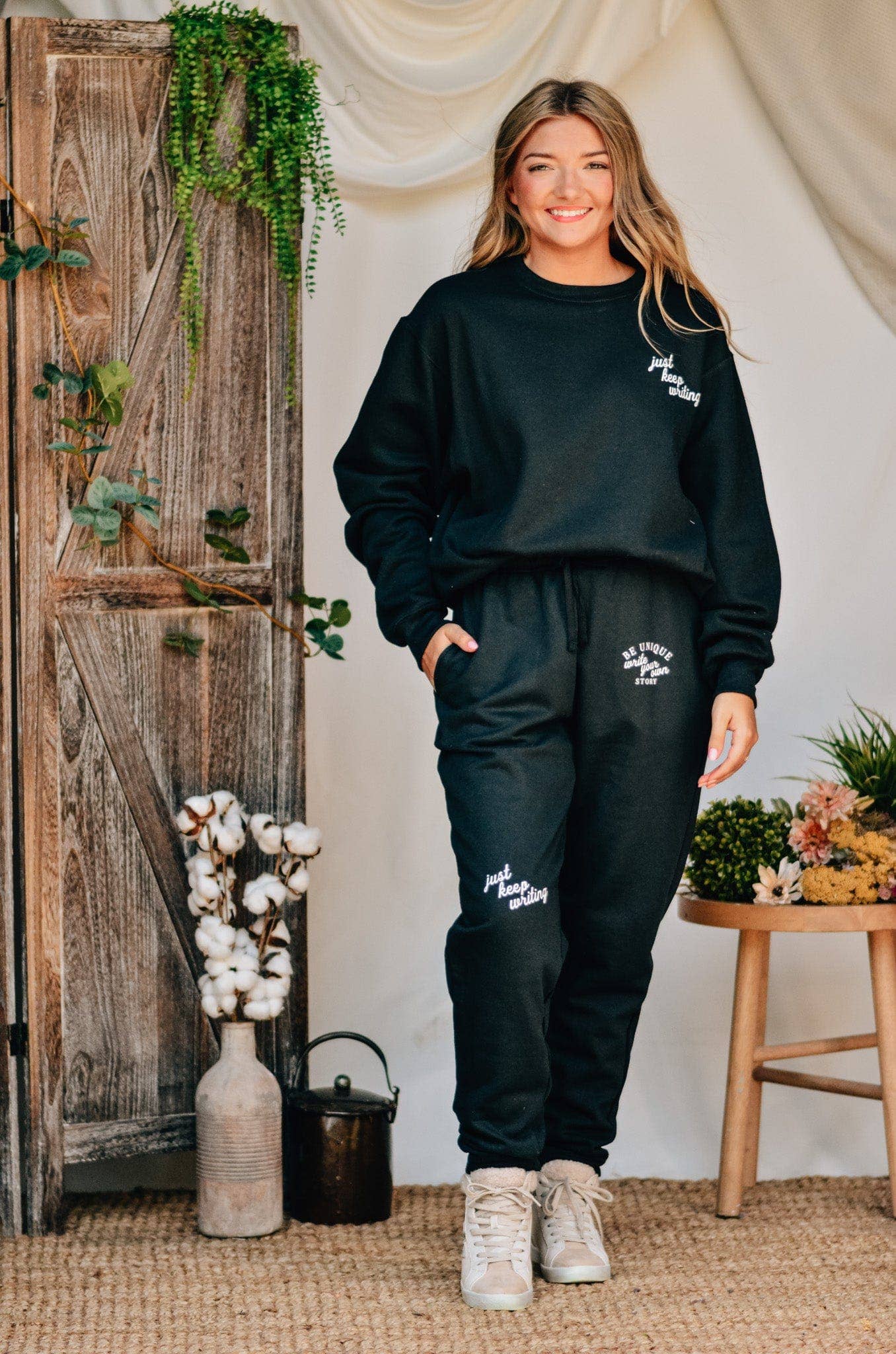 Be Unique Sweatshirt