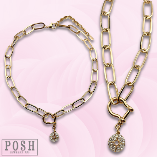 Equestrian charm necklace: Gold