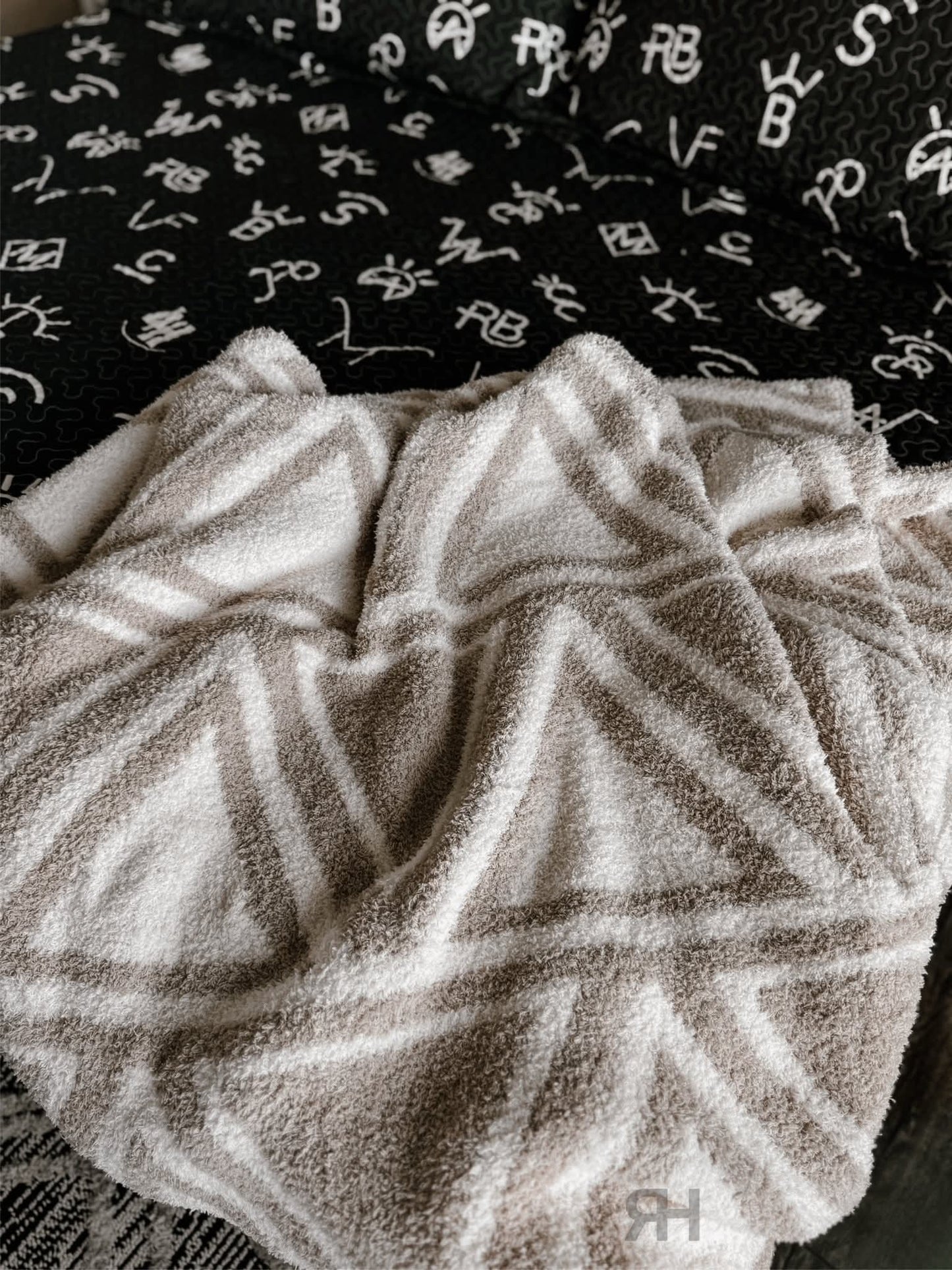 Western Dream Me Blankets