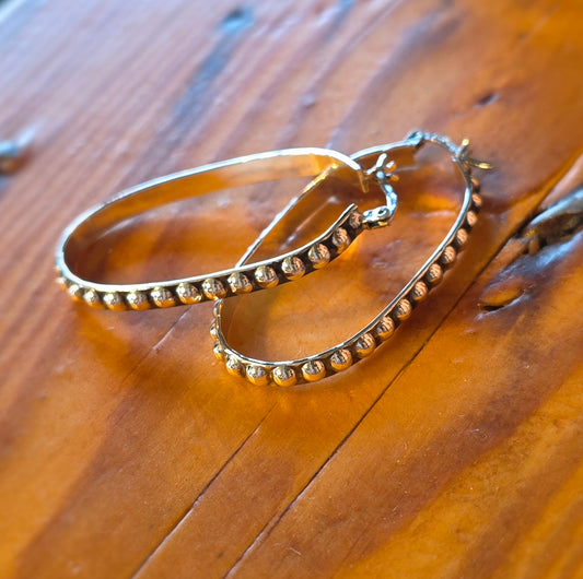 SS Oval Ball Hoop Earrings - T11112
