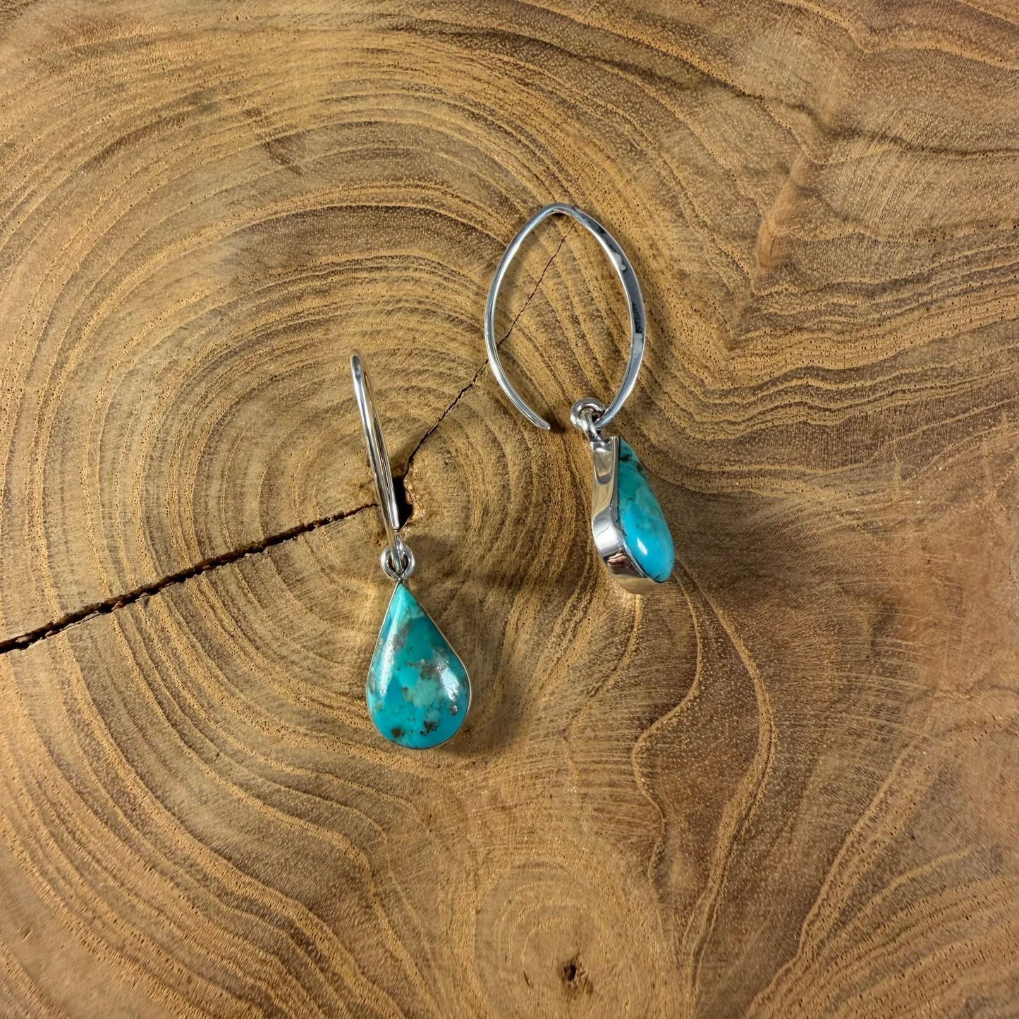 Turquoise Teardrop Hook earrings - T1249