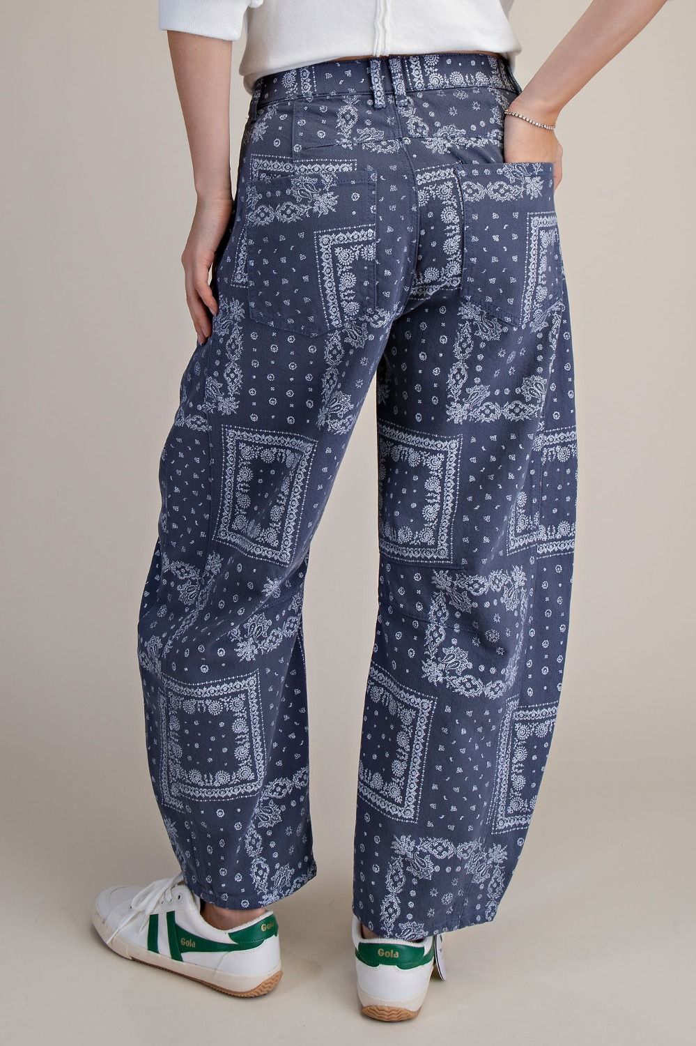 Bandana Washed Barrel Jeans