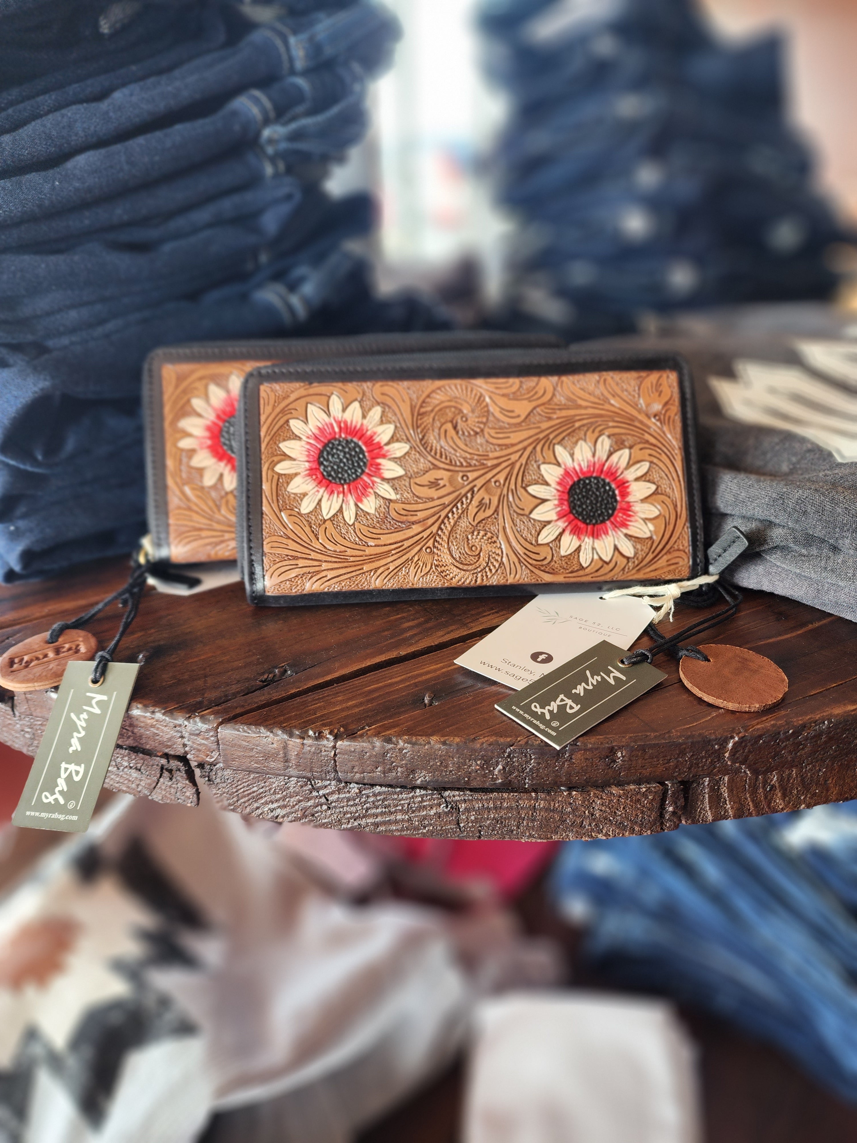 S-5879 Orange Blossom Wallet – Sage 52