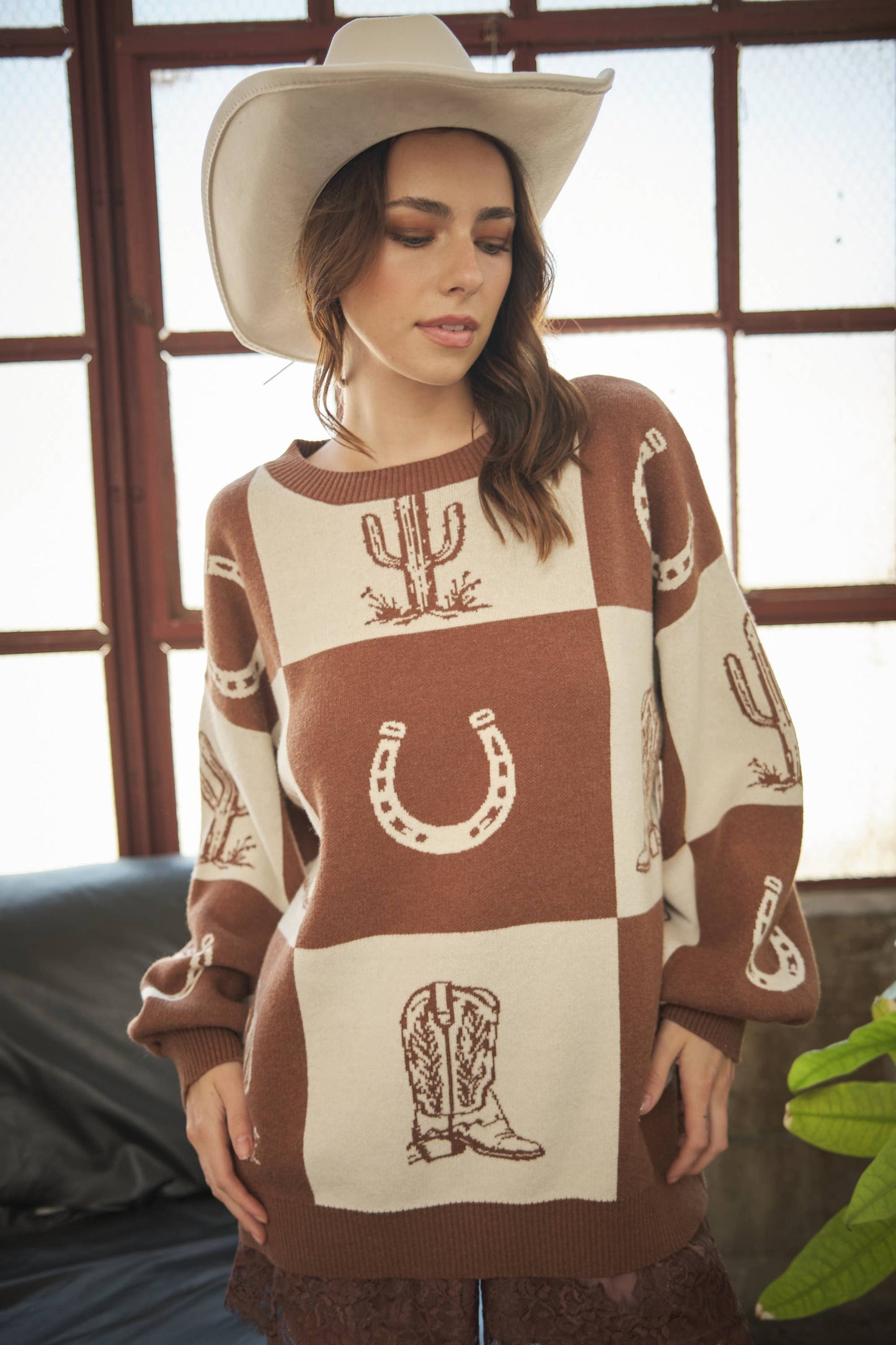 Blue B - 60083W Western Graphic Oversized Sweater: MOCHA / S-M-L (2-2-2)