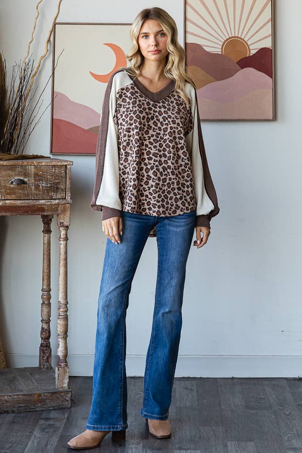 7th Ray - Animal Print V Neck Pullover Top T5777: Chestnut / XL