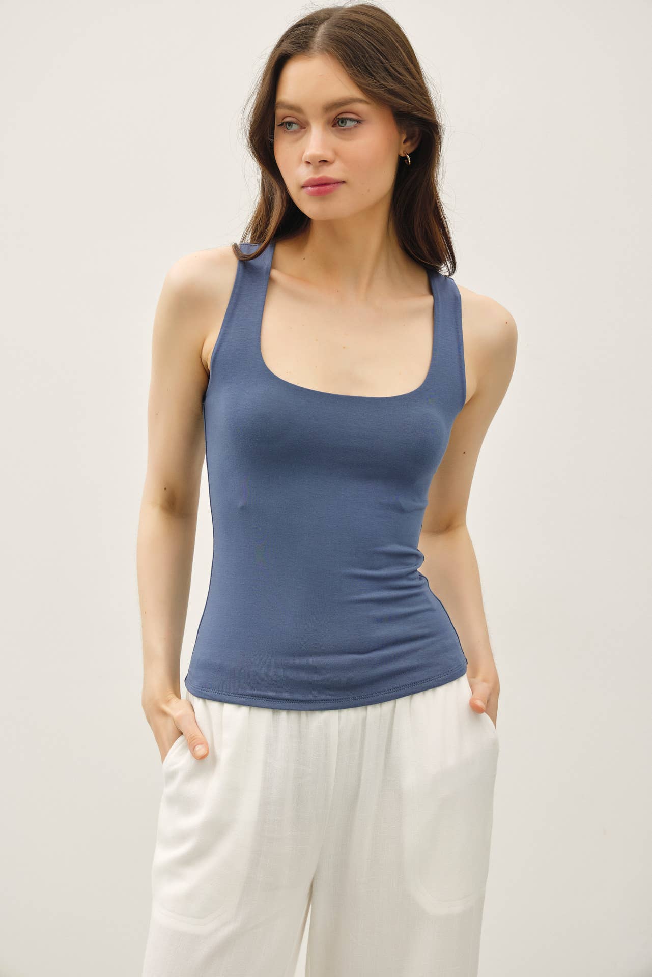 Be Cool - Restock[SOFT CORE] DOUBLE LINED BASIC SQUARE NECK TANK : OFF WHITE / M
