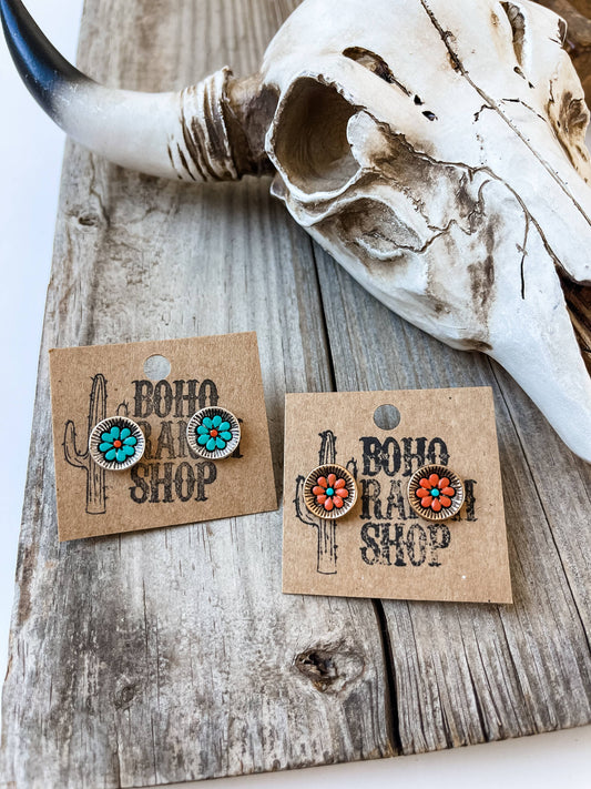 Western Flower Round Stud Earrings: TURQUOISE