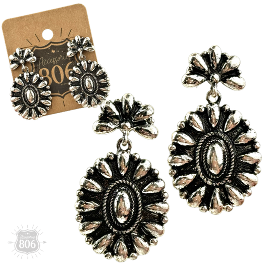 Pink Panache Brands - Blossom cluster earring: Silver
