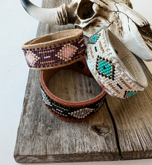 Aztec Pattern Seed Bead Leather Cuff Bracelet: WHITE + TURQUOISE