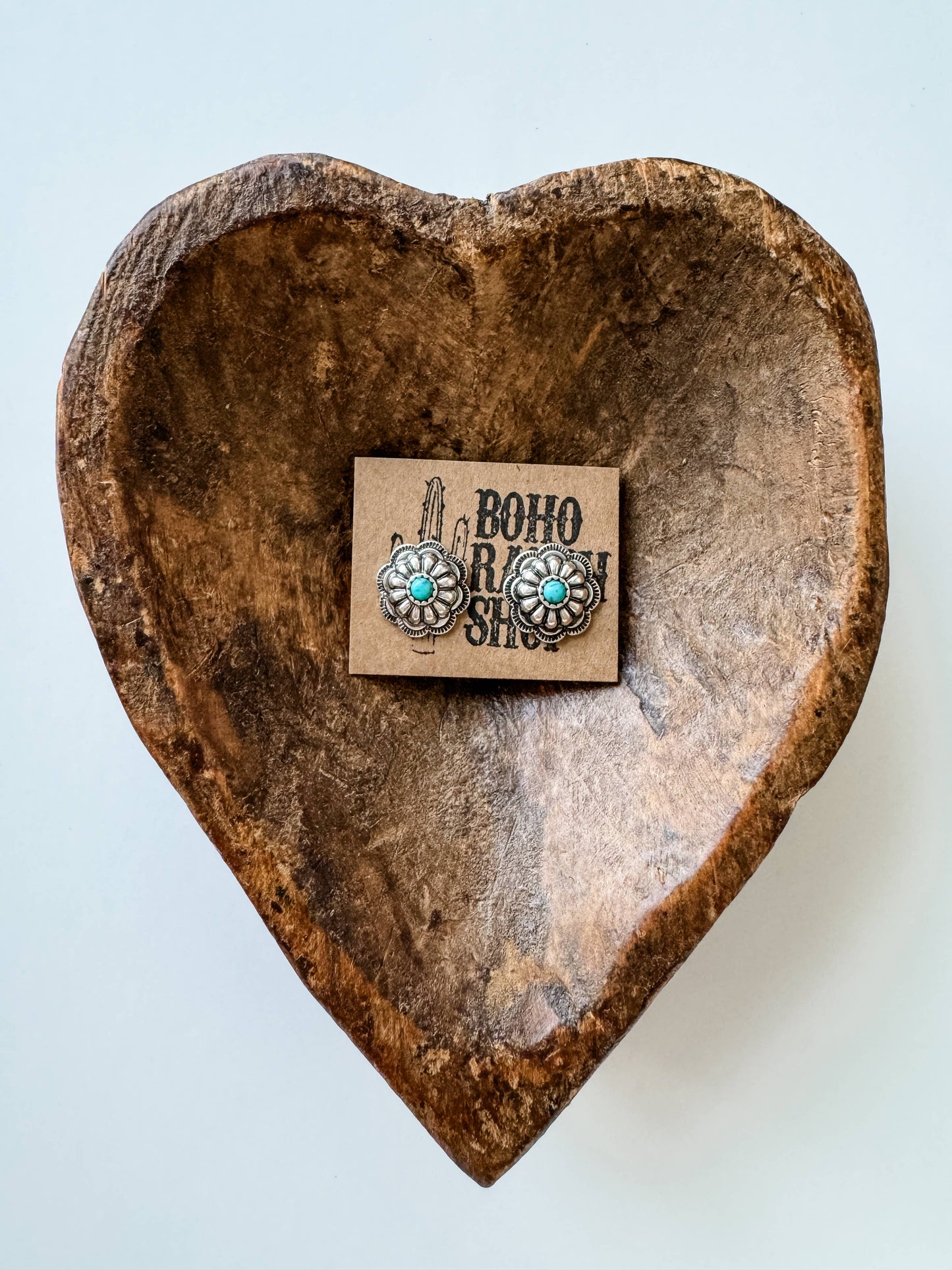 Boho Ranch Shop - Western Conch Concho Stud Earrings: TURQUOISE