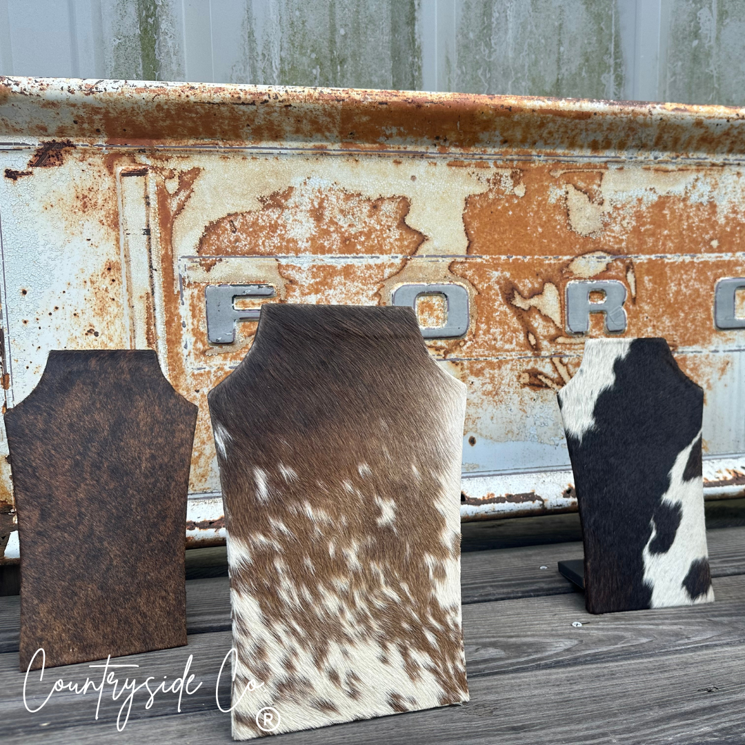 Countryside Co. - Necklace Displays: Medium