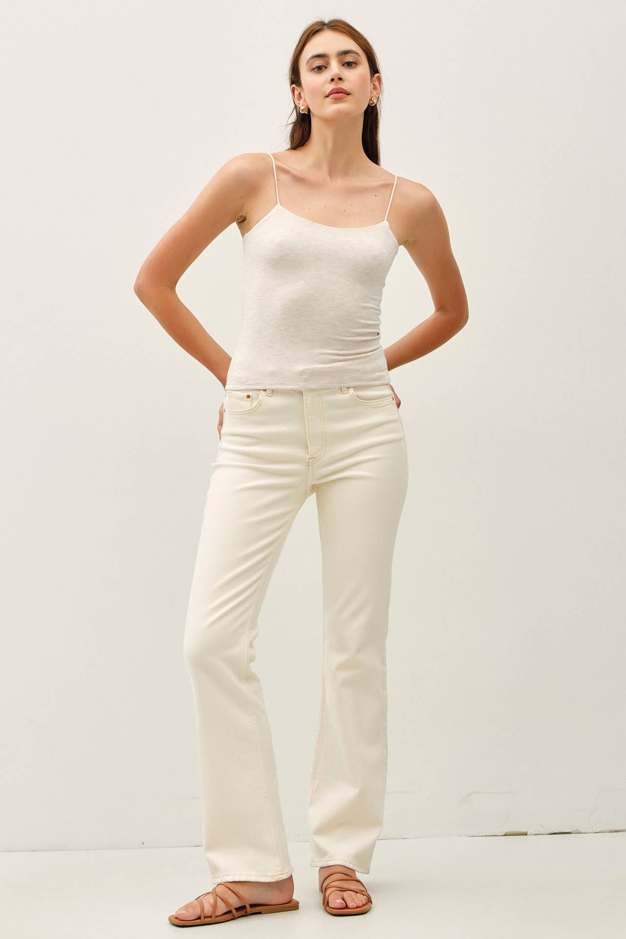 Be Cool - Restock [SOFT CORE] BASIC SOLID CAMI : Black / L