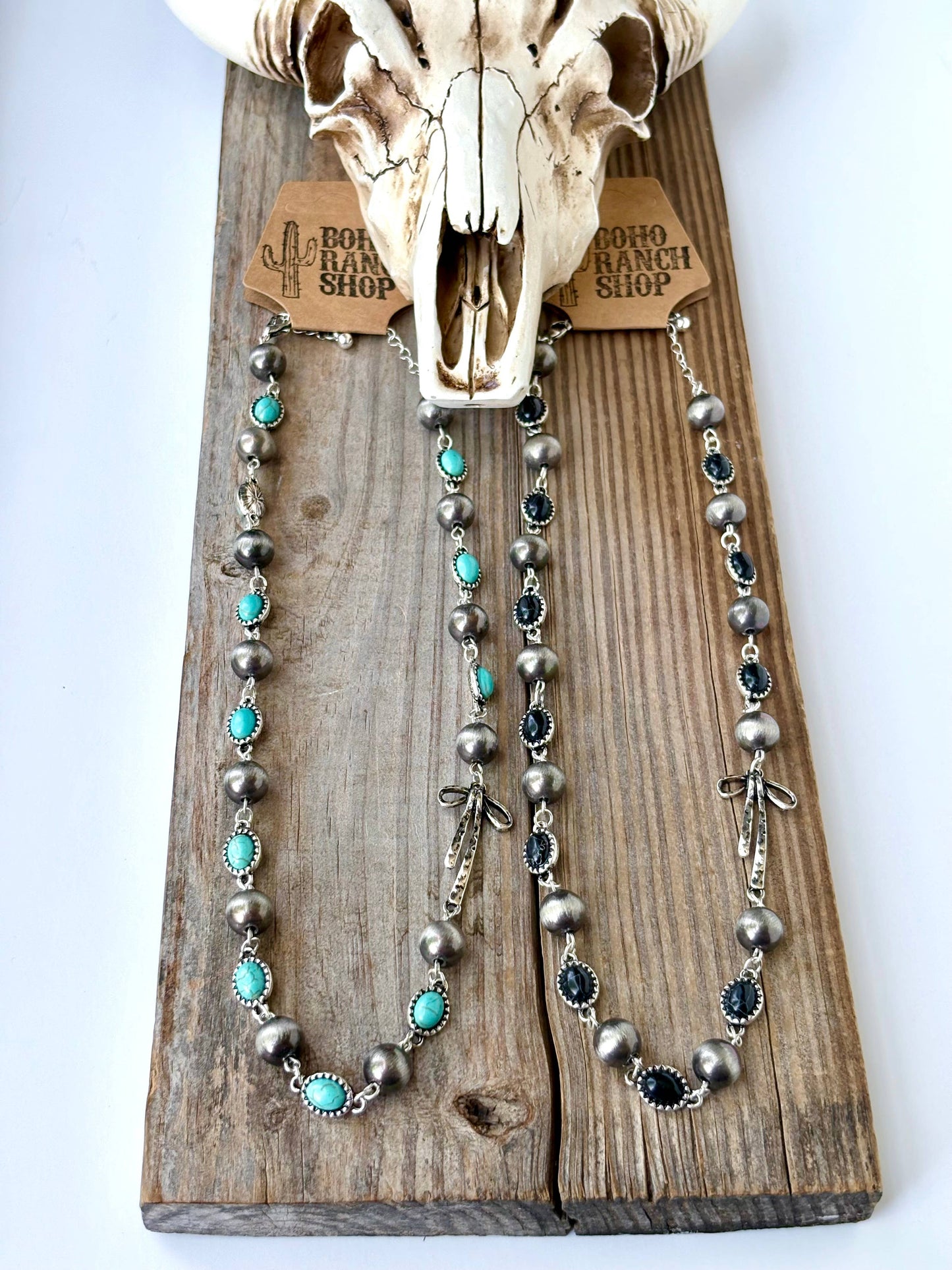 Navajo Style Pearl Stone Coquette Bow Necklace: Purple