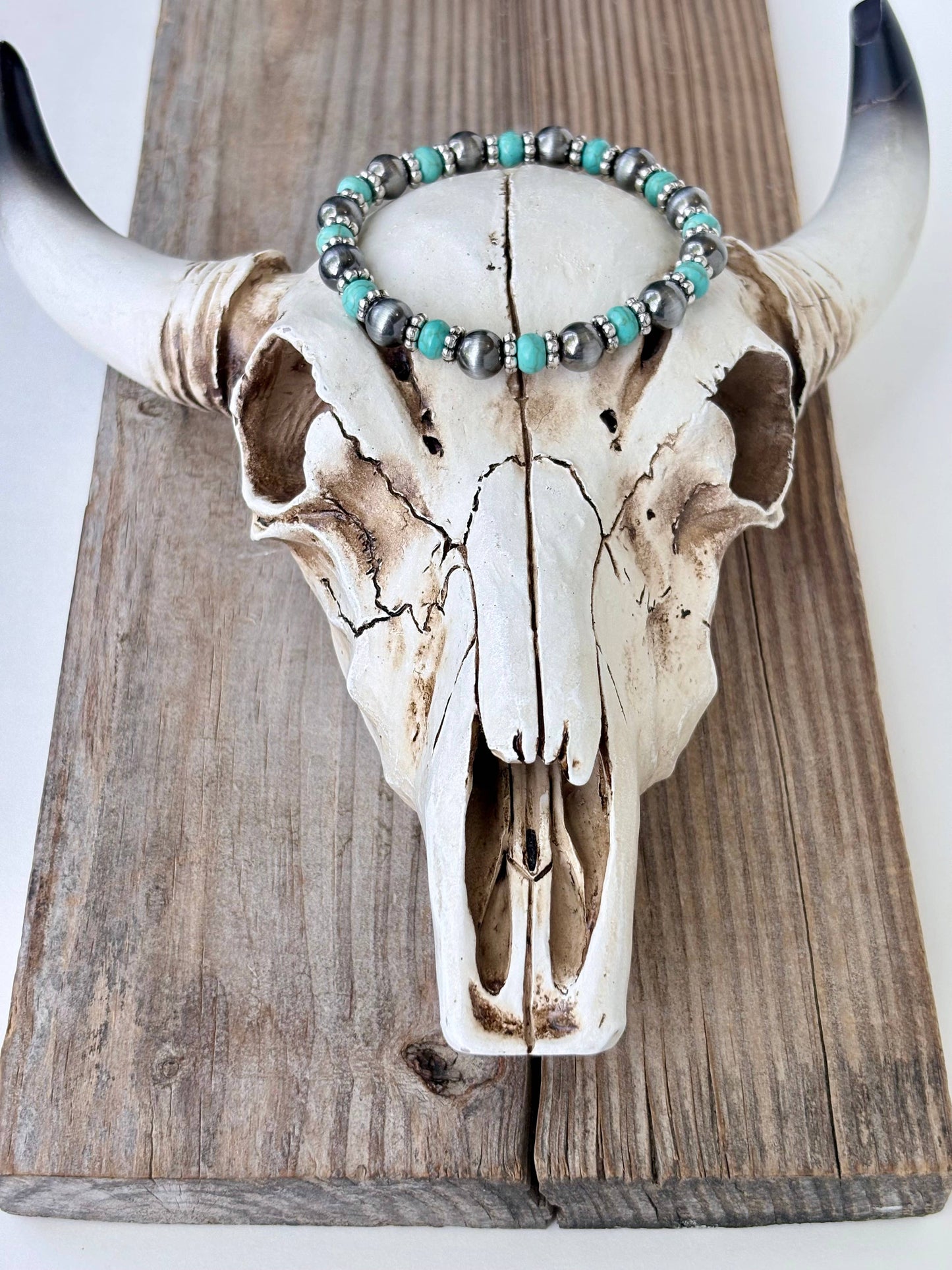 Boho Ranch Shop - Western Style Navajo Pearl & Turquoise Stone Beaded Bracelet