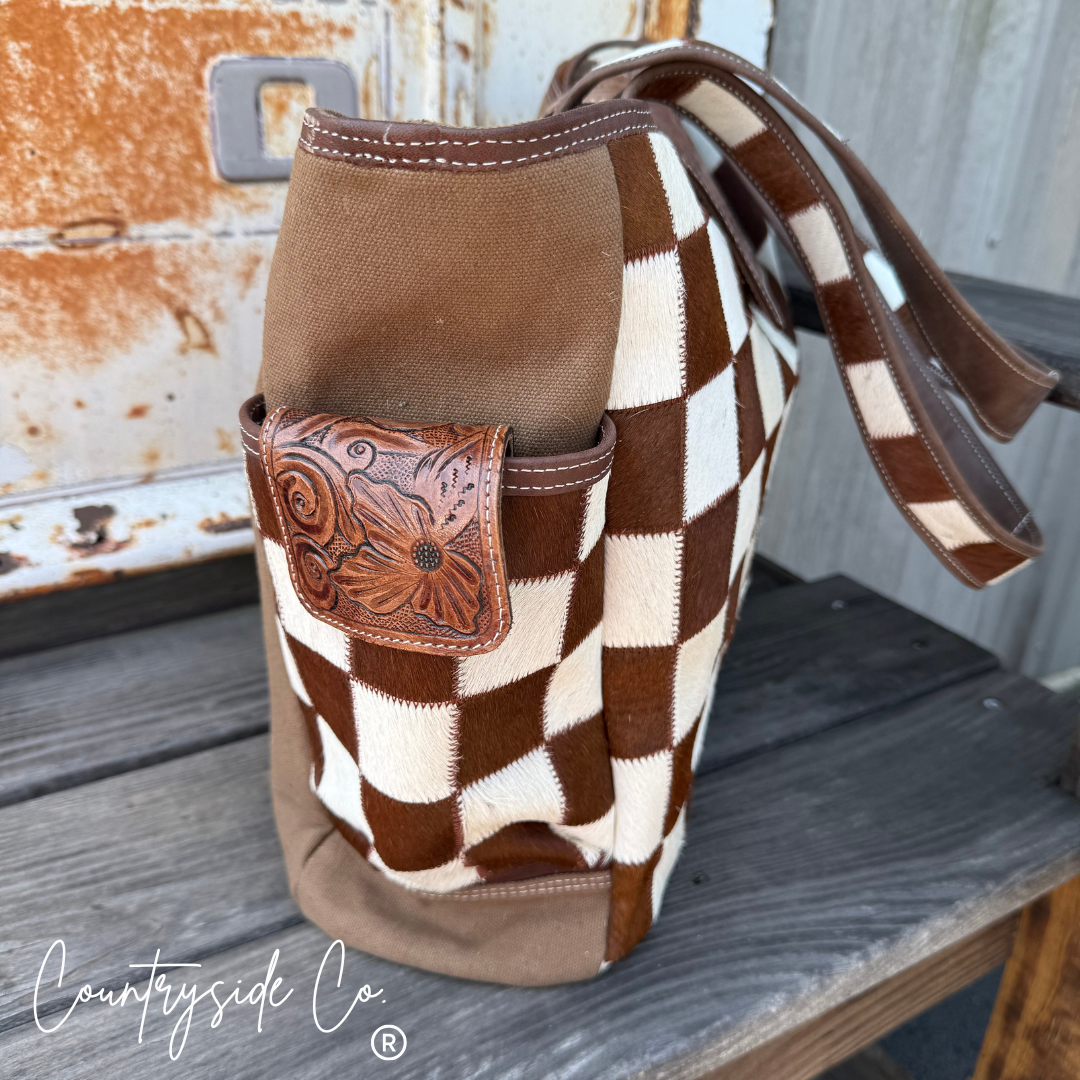 Countryside Co. - The Homestead Cowhide Checkered Tote Carryall: Black