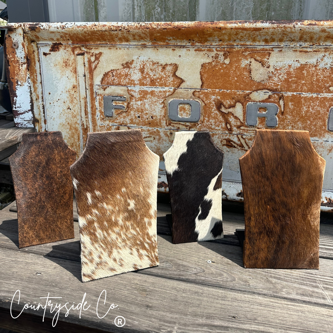 Countryside Co. - Necklace Displays: Medium