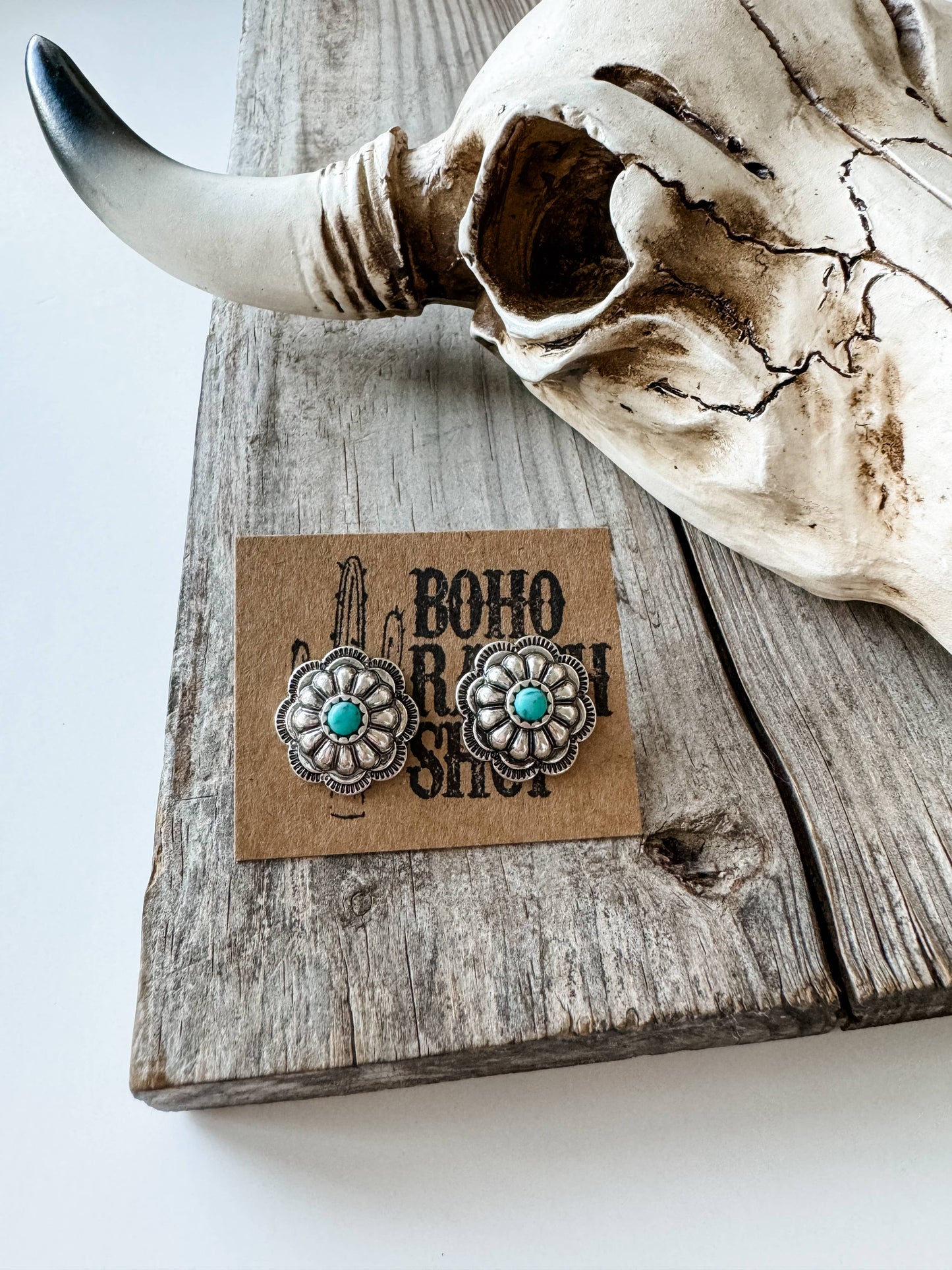 Boho Ranch Shop - Western Conch Concho Stud Earrings: TURQUOISE