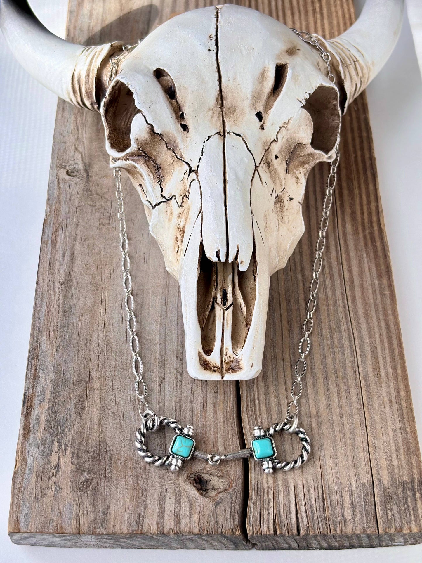 Horsebit  Pendant Link Chain Necklace