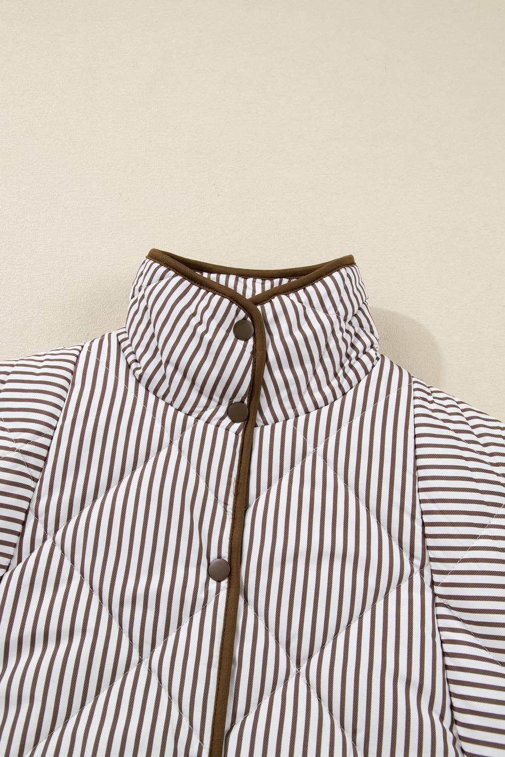 PRETTY BASH - Plus Size Stripe Quilted Snap Button Vest: Brown Stripe / 3X