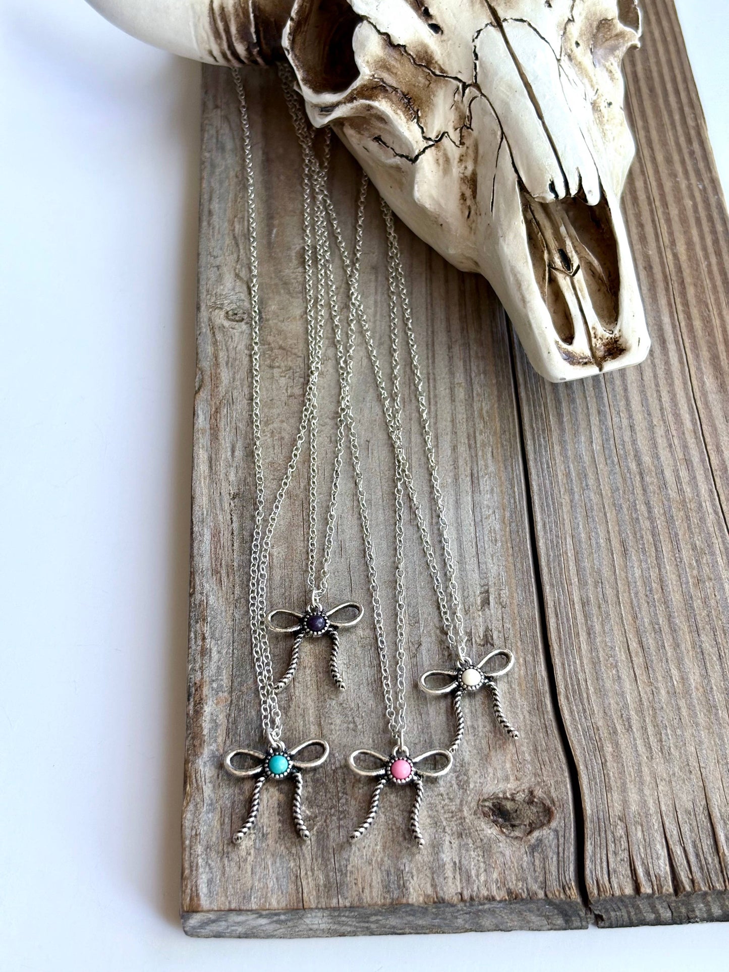 Bow Ribbon Pendant Chain Necklace: Turquoise