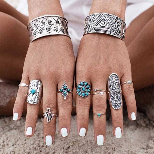 Silver and Turquoise Ring Set: Silver / OS