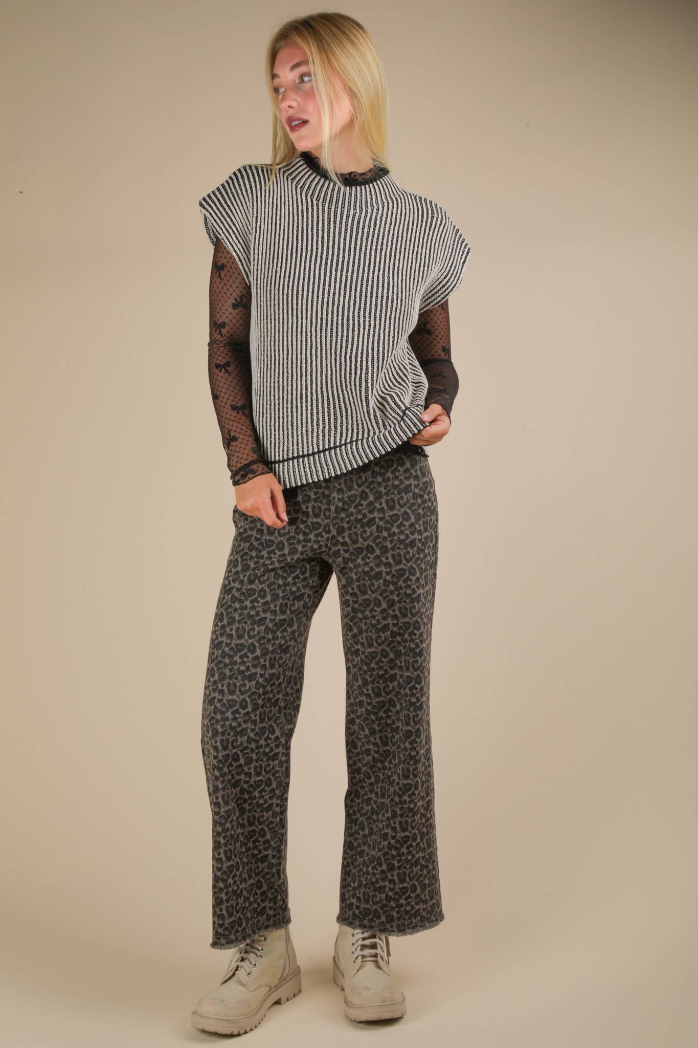 Black Two Tone Ribbed Knit Sweater Vest