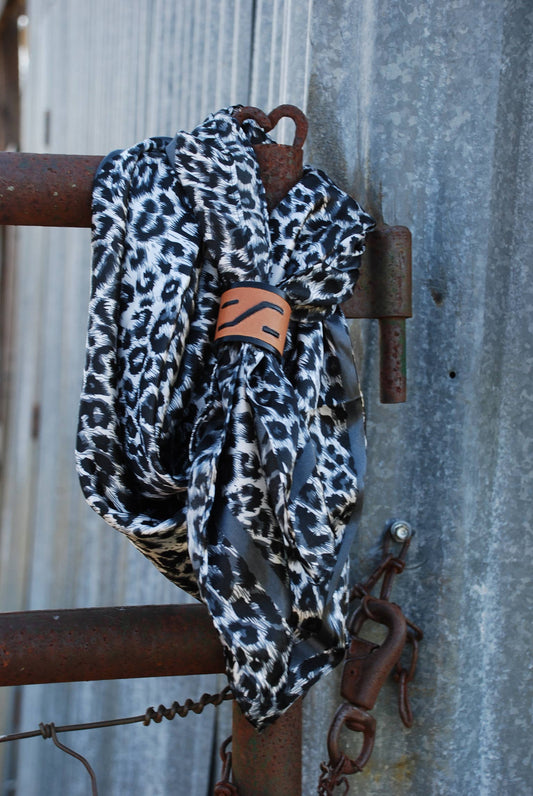 Black and White Cheetah Wild Rag