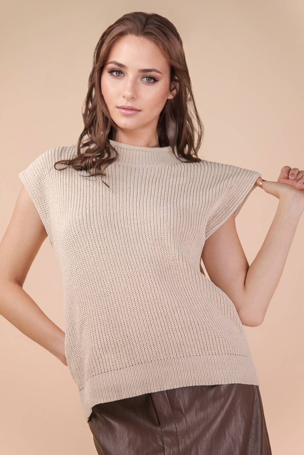 VERY J - 12W3112N-Oversized Soft Knit Sweater Vest Top: ECRU / S-M-L/2-2-2