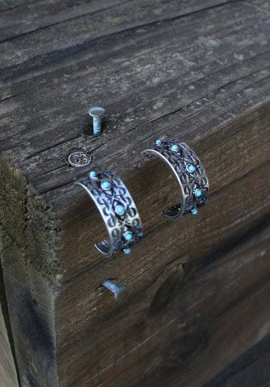 HOOP EAR W/ TURQ STONES 1"