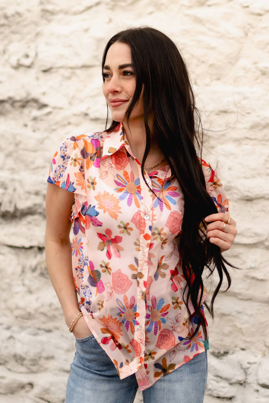 FLORAL FLUTTER SLEEVE BLOUSE