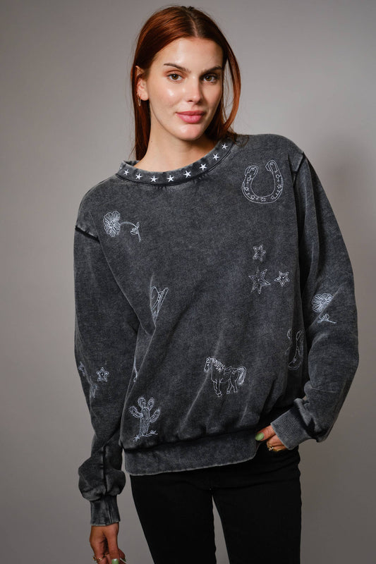Western Embroidered Sweatshirt