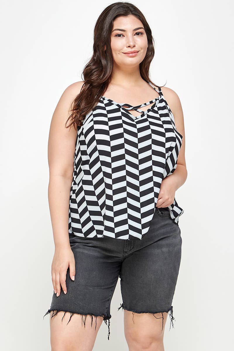 Plus Geometric Tank