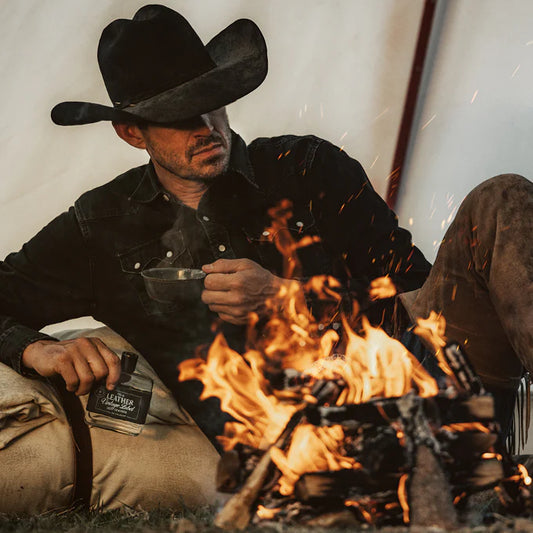 No. 4 Leather Vintage Label Deep Leather Cologne