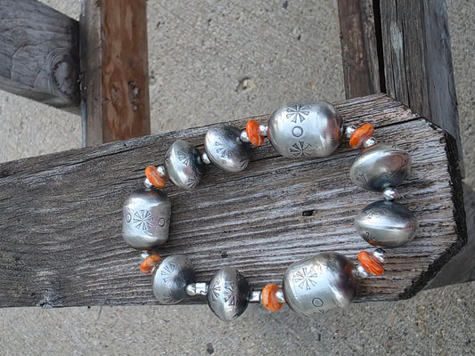 Native American Orange Spiny Oyster Navajo Pearl Stretch Bracelet