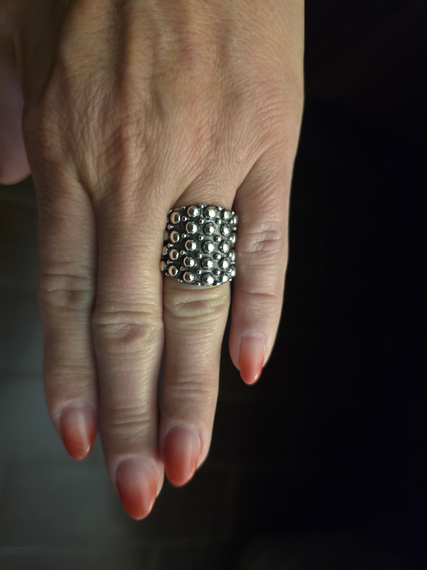 SS Bubble Wide Band Ring - T528