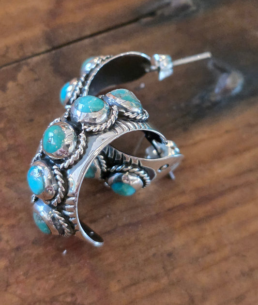 SS Turq Oval Huggie Earrings - T1504