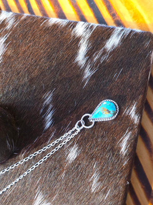 Teardrop Turquoise Necklace - T315